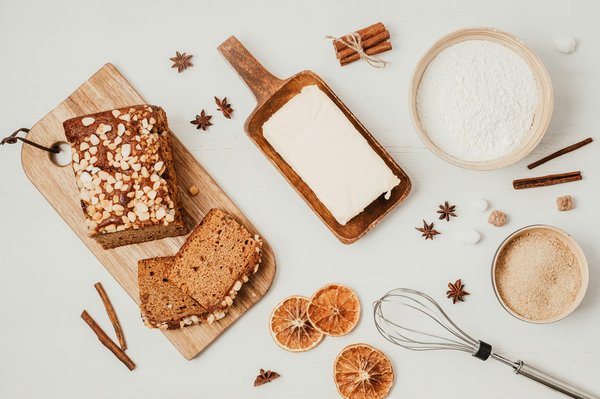 Comment préparer un pain d'épices moelleux et parfumé pour les fêtes?