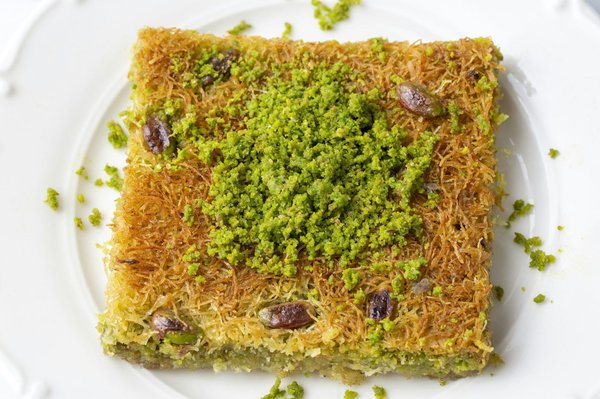 Comment réaliser des galettes de sarrasin aux légumes rôtis et feta ?