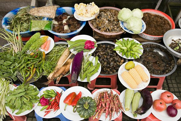 Quelles techniques pour préparer des plats à base de viande de bison dans un restaurant de spécialités nord-américaines?